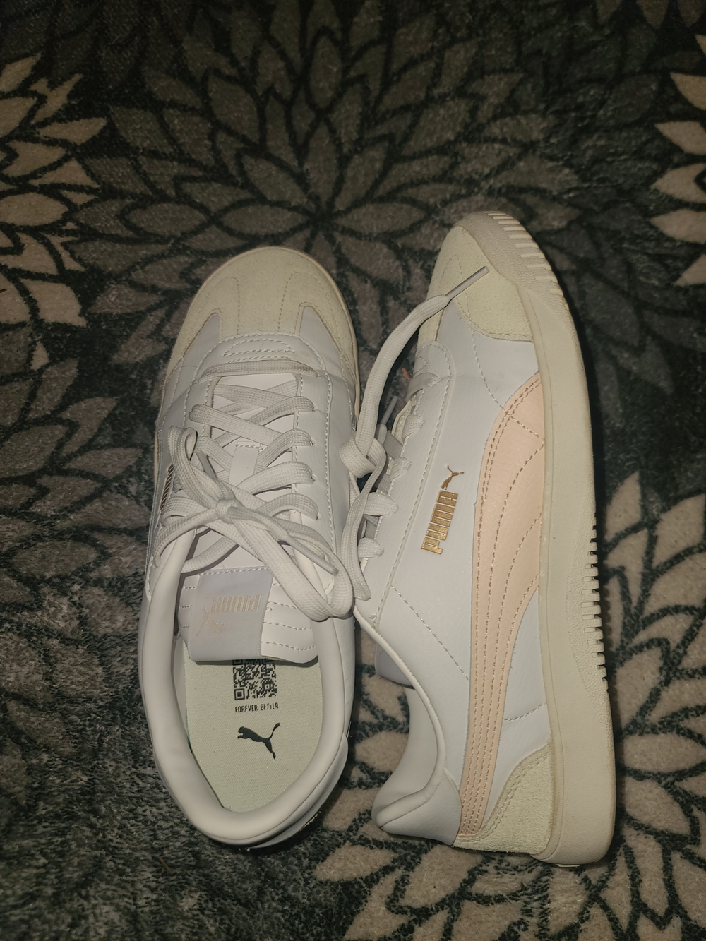 PUMA Women’s White & Pale Pink Classic Sneakers